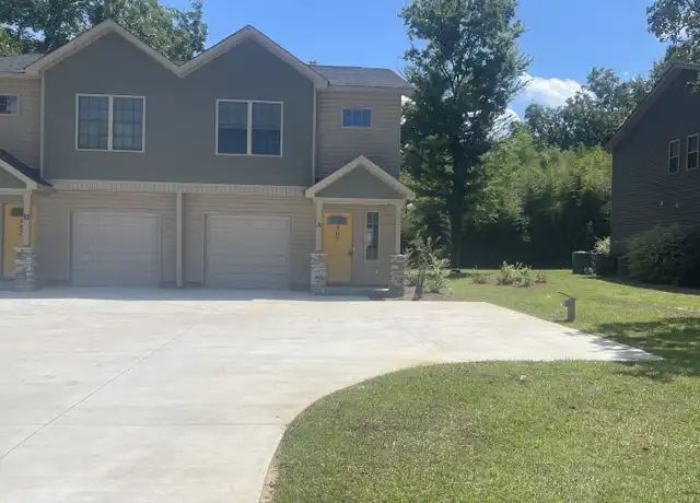 Property at 307 York St, Camden, SC, 29020, 3 beds, 2.5 baths, [object Object]