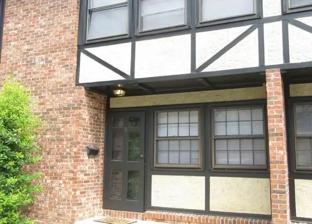 Property at 117 Engleside St, Sumter, SC, 29150, 2 beds, 1.5 baths, [object Object]