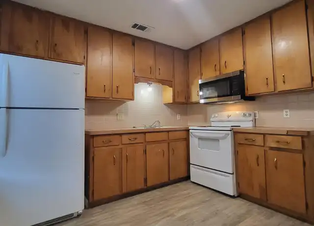 Property at 606 W Church Ave, Killeen, TX, 76541, 1 bed, 1 bath, [object Object]