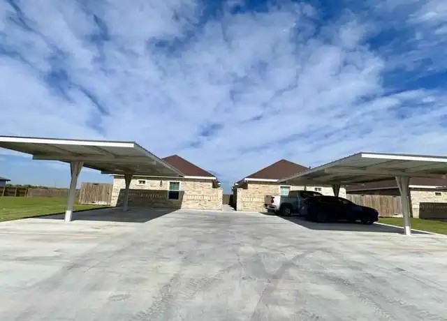 Property at 1100 W Sunset Valley St Unit 4, Alton, TX, 78573, 3 beds, 2 baths, [object Object]