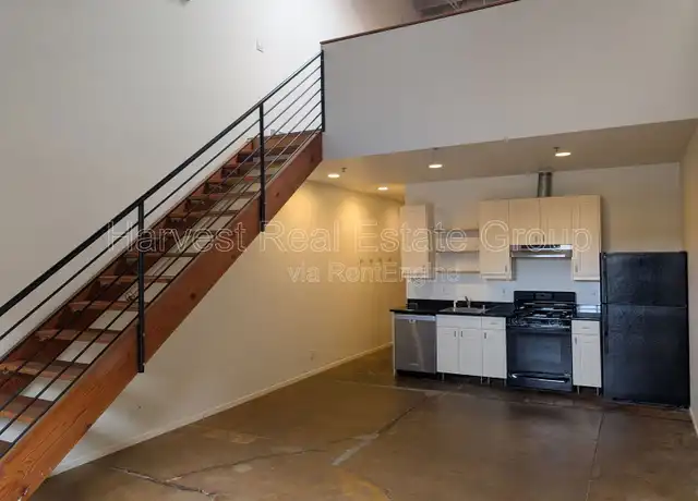 Property at 1018 4th Ave Unit 1, Oakland, CA, 94606, 1 bed, 1 bath, [object Object]