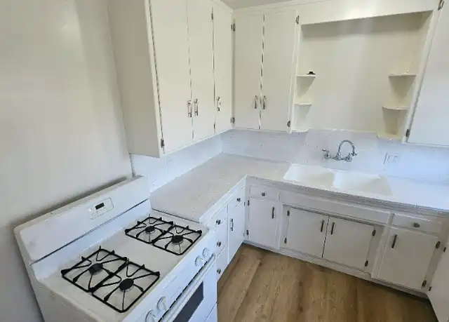Property at 2985 San Marino St Unit 6, Los Angeles, CA, 90006, 2 beds, 1 bath, [object Object]