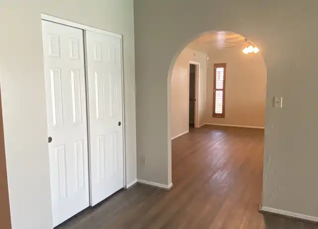 Property at 16638 N 46th Ln, Glendale, AZ, 85306, 4 beds, 2 baths, [object Object]