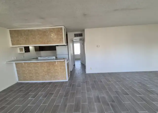 Property at 2621 S Virginia Dr Unit 235, Yuma, AZ, 85364, 2 beds, 1 bath, [object Object]
