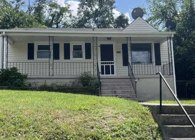 Property at 3834 Maine Ave NW, Roanoke, VA, 24017, 3 beds, 1.5 baths, [object Object]