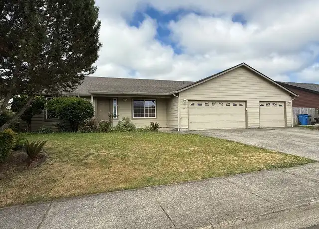 Property at 1604 NW 5th Ave, Battle Ground, WA, 98604, 3 beds, 2 baths, [object Object]