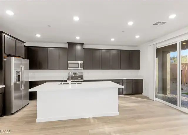Property at 200 Viento Ridge St, Henderson, NV, 89012, 4 beds, 4 baths, [object Object]