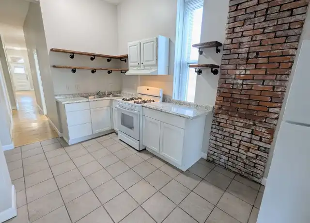 Property at 2600 S Compton Ave Unit 1F, St. Louis, MO, 63118, 3 beds, 1.5 baths, [object Object]