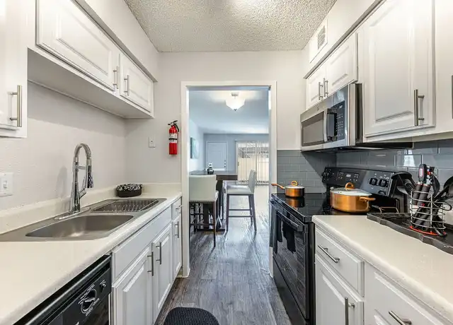 Property at The Landing at Clear Lake - 240 El Dorado Blvd, Webster, TX, 77598, 1-2 bed, 1-2 bath, [object Object]