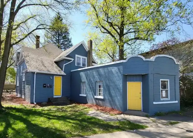Property at 1918 Lincoln Way W Apt B, South Bend, IN, 46628, 1 bed, 1 bath, [object Object]