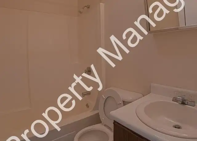 Property at 1850 Squire Dr Apt 1, Saginaw, MI, 48601, 2 beds, 1 bath, [object Object]