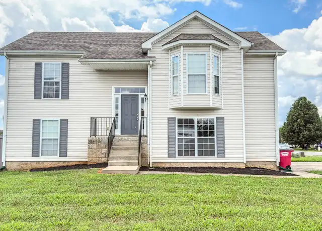 Property at 3725 S Jot Dr, Clarksville, TN, 37040, 3 beds, 2 baths, [object Object]