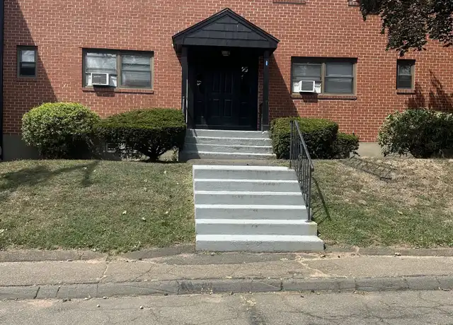 Property at 12 Kaye Plz Unit E-08, Hamden, CT, 06514, 2 beds, 1 bath, [object Object]