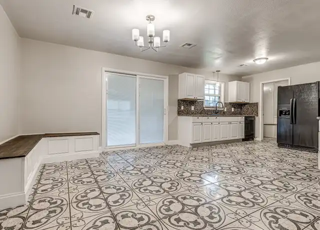 Property at 3217 Shadybrook Dr, Oklahoma City, OK, 73110, 3 beds, 2 baths, [object Object]