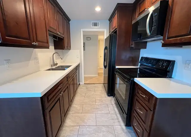 Photo of 2081 Whitman Way, San Bruno, CA 94066