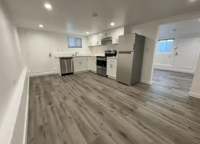 Property at 1640 Everett St, Alameda, CA, 94501, 1 bed, 1 bath, [object Object]