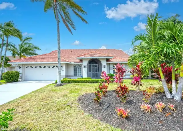 Property at 624 Lambton Ln, Naples, FL, 34104, 3 beds, 2 baths, [object Object]