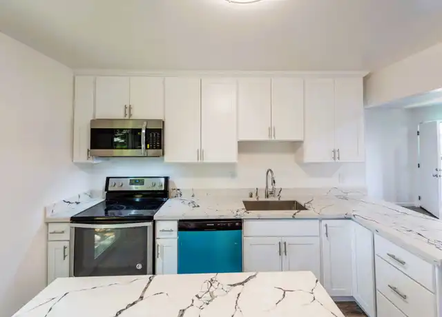 Property at 37 Sherland Ave Unit 37-A, Mountain View, CA, 94043, 2 beds, 1 bath, [object Object]