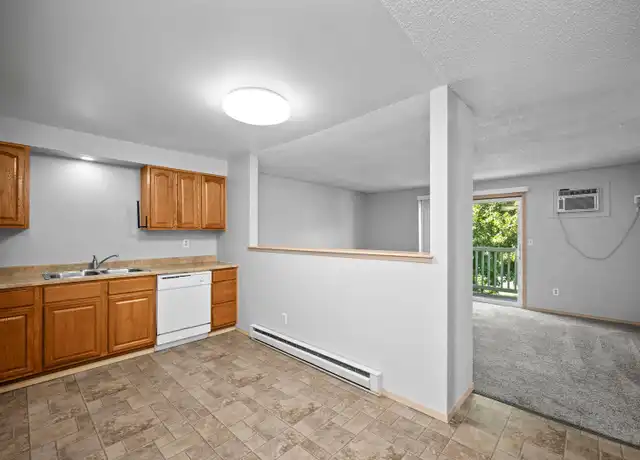 Property at 1521 N Bowdish Rd Unit C, Spokane Valley, WA, 99206, 2 beds, 1 bath, [object Object]