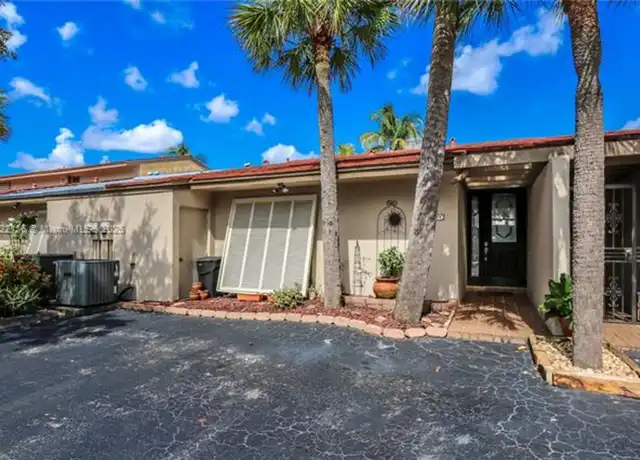 Property at 8299 Balgowan Rd, Miami Lakes, FL, 33016, 3 beds, 2 baths, [object Object]
