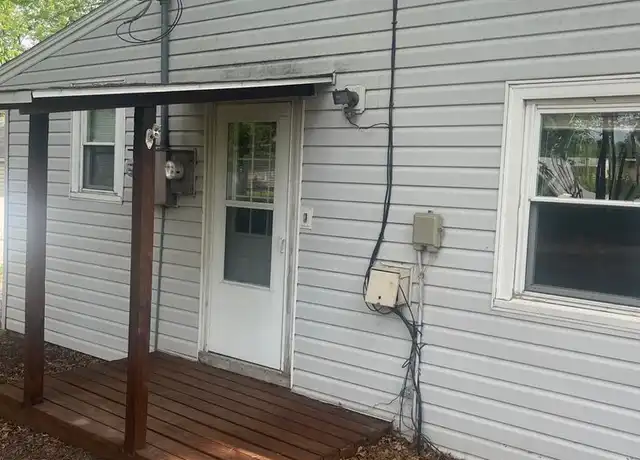 Property at 407 Hamilton St Unit 2, Warrensburg, MO, 64093, 2 beds, 1 bath, [object Object]