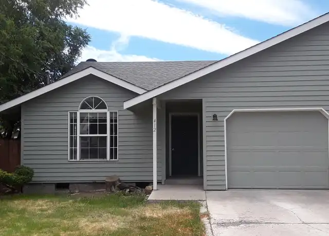 Property at 412 NE 7th St, Prineville, OR, 97754, 2 beds, 1 bath, [object Object]