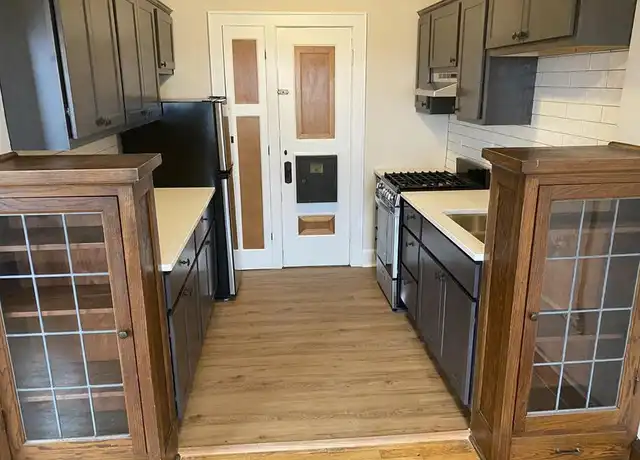 Property at 3919 N Morris Blvd Unit 302, Shorewood, WI, 53211, 1 bed, 1 bath, [object Object]