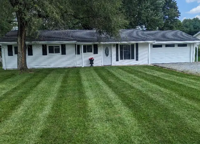 Property at 129 Robinhood Dr, Cranberry Township, PA, 16066, 3 beds, 2 baths, [object Object]