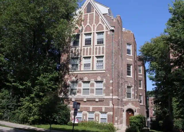 Property at 211 Custer Ave Apt 2W, Evanston, IL, 60202, 2 beds, 2 baths, [object Object]