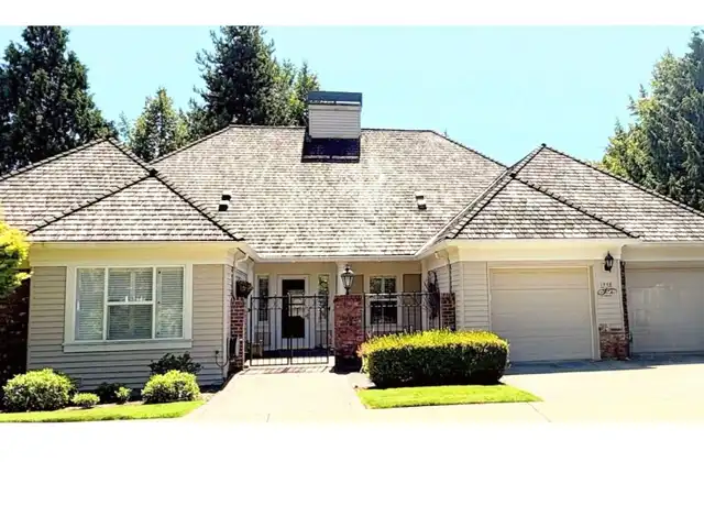 Property at 1248 108th Ave NE, Bellevue, WA, 98004, 3 beds, 2.5 baths, [object Object]