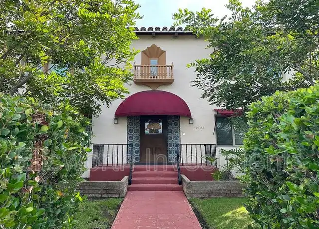 Property at 3521 Park Blvd, San Diego, CA, 92103, 1 bed, 1 bath, [object Object]