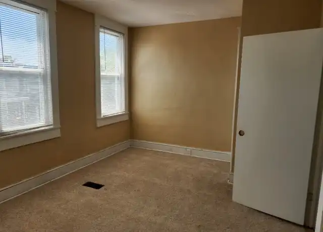 Property at 30 N Morley St, Baltimore, MD, 21229, 3 beds, 1 bath, [object Object]
