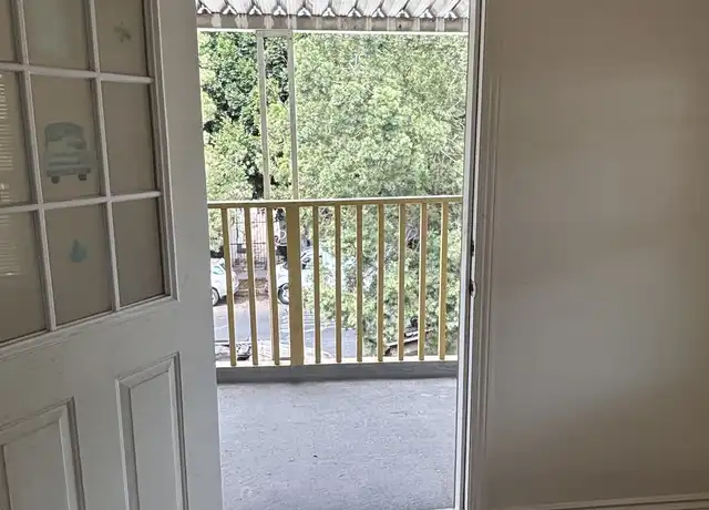 Property at 2903 Van Buren Pl Unit 2, Los Angeles, CA, 90007, 1 bed, 1 bath, [object Object]