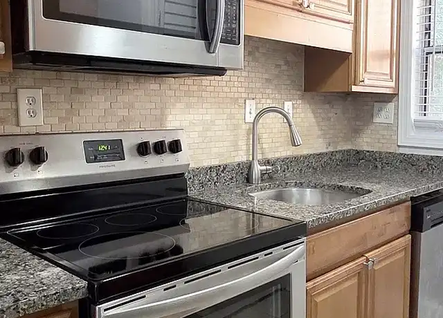 Property at Amberidge Apartment Homes - 1031 Scott Blvd, Decatur, GA, 30030, 2 beds, 1 bath, [object Object]
