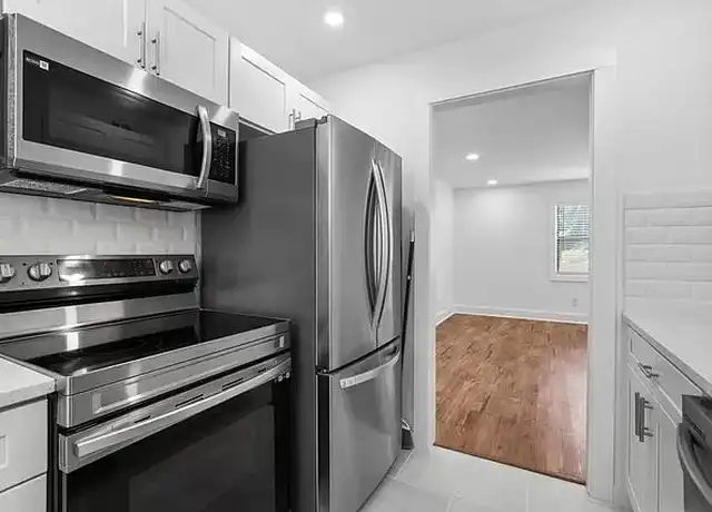 Property at Amberidge Apartment Homes - 1031 Scott Blvd, Decatur, GA, 30030, 2 beds, 1 bath, [object Object]