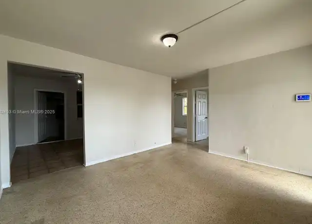 Property at 900 SW 5th St Unit 2, Hallandale Beach, FL, 33009, 2 beds, 1 bath, [object Object]