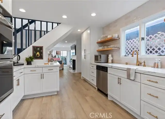 Property at 620 Manhattan Ave, Hermosa Beach, CA, 90254, 3 beds, 3 baths, [object Object]