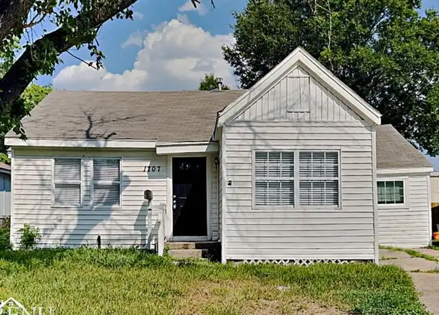 Property at 1707 Johnson St, Pasadena, TX, 77502, 4 beds, 2 baths, [object Object]