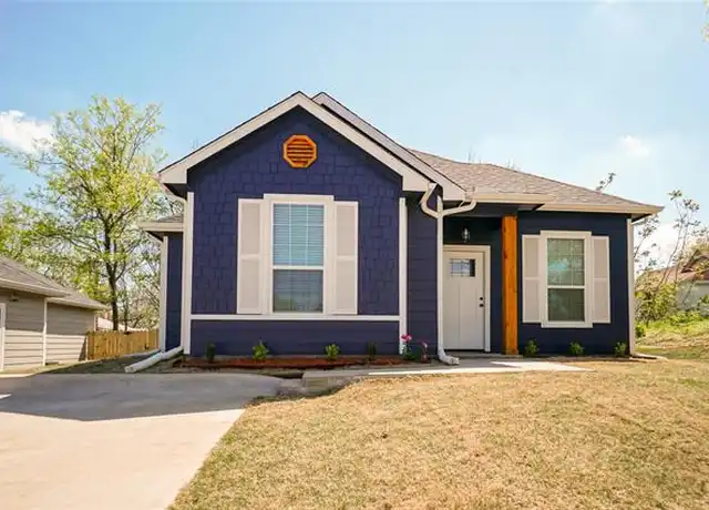 Property at 320 W Bond St, Denison, TX, 75020, 3 beds, 2 baths, [object Object]
