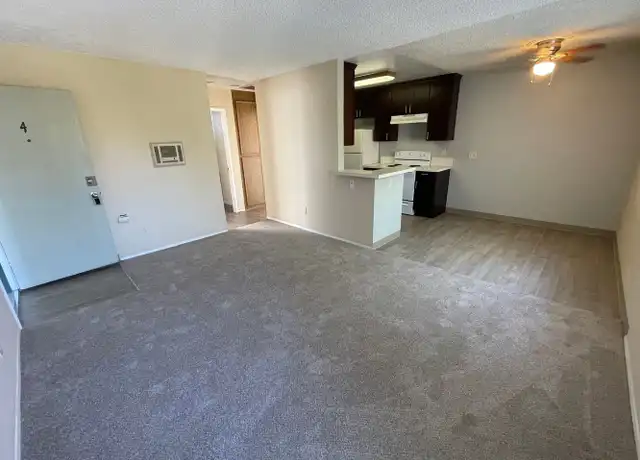 Property at 4231 Voltaire St Unit 4241-4, San Diego, CA, 92107, 2 beds, 2 baths, [object Object]