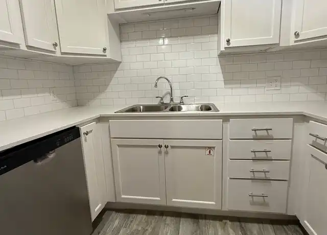 Property at 710 S Kennedy Ave Unit 710-13, Tyler, TX, 75701, 1 bed, 1 bath, [object Object]
