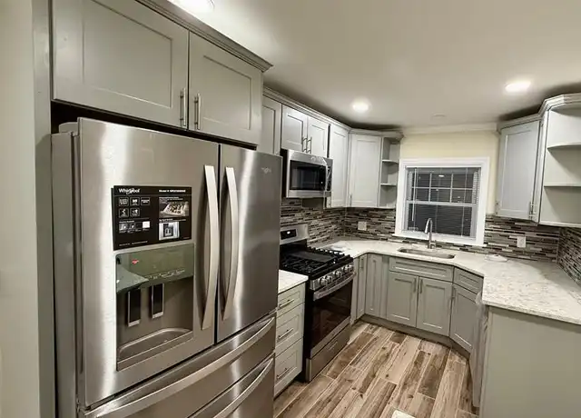 Property at 113 Carroll Ave, Valley Stream, NY, 11580, 2 beds, 1 bath, [object Object]