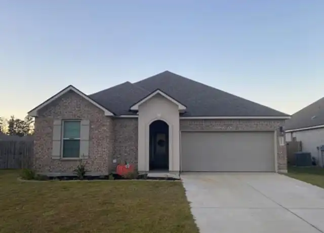 Property at 40313 Sedgwick Ln, Ponchatoula, LA, 70454, 3 beds, 2 baths, [object Object]