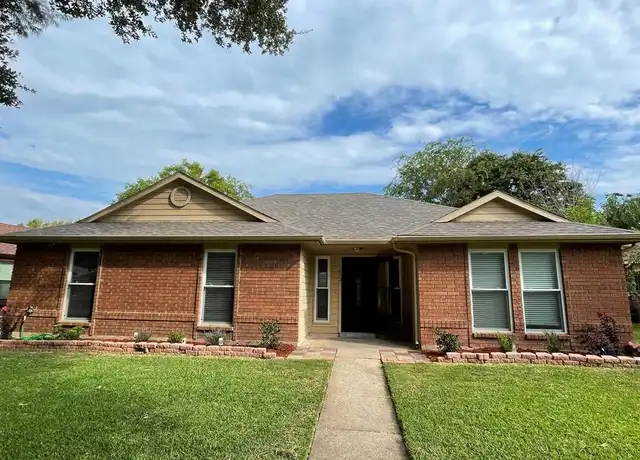 Property at 613 Hanover Dr, Allen, TX, 75002, 3 beds, 2 baths, [object Object]