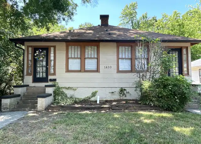 Property at 1433 Pecan Ave Unit A0805-433-000C, Charlotte, NC, 28205, 1 bed, 1 bath, [object Object]