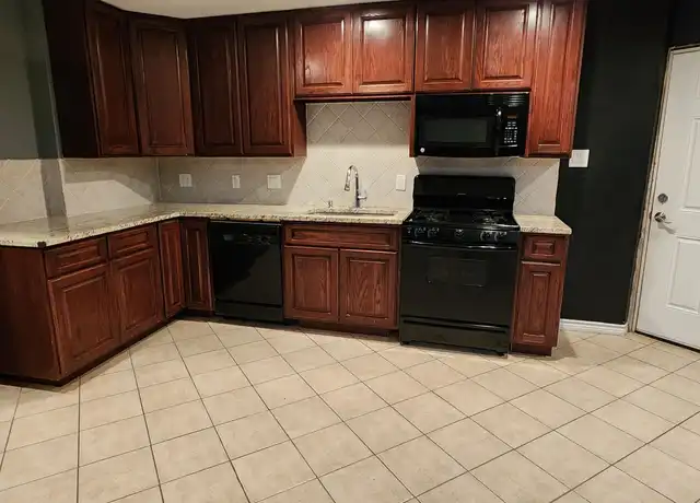 Property at 3305 Clawson Rd Unit C, Austin, TX, 78704, 3 beds, 2 baths, [object Object]