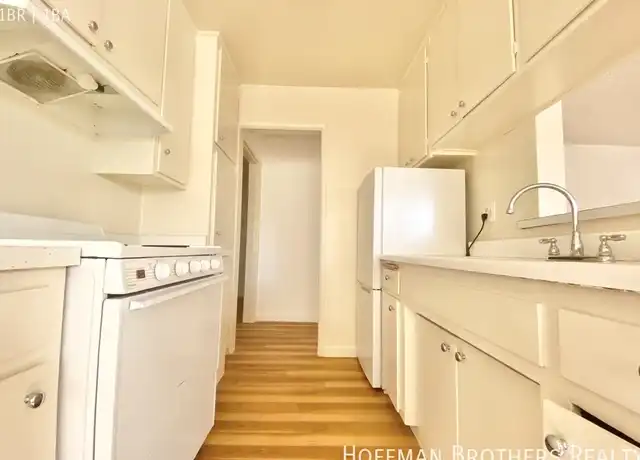 Property at 425 S New Hampshire Ave Unit 302A, Los Angeles, CA, 90020, 1 bed, 1 bath, [object Object]