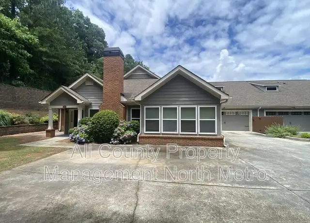 Property at 2325 Chimney Cottage Cir NE, Marietta, GA, 30066, 3 beds, 2 baths, [object Object]