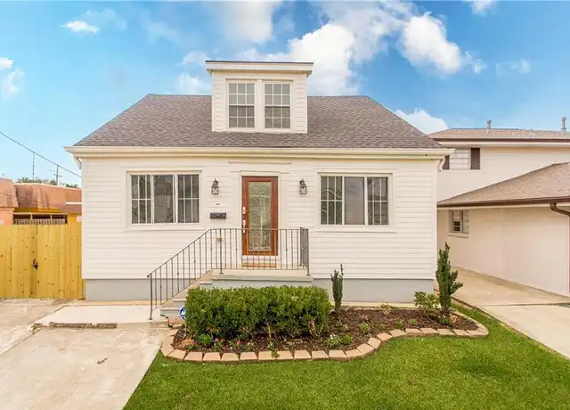 Property at 320 36th St, New Orleans, LA, 70124, 4 beds, 3 baths, [object Object]