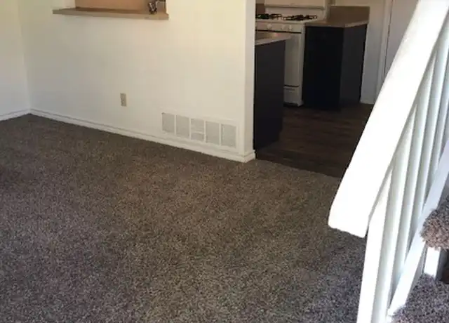 Property at 2111 W Hickory St Unit 4, Denton, TX, 76201, 1 bed, 1 bath, [object Object]